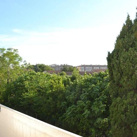 Appartement Lumineux Et Calme Avec Terrasse Avignon Exterior photo